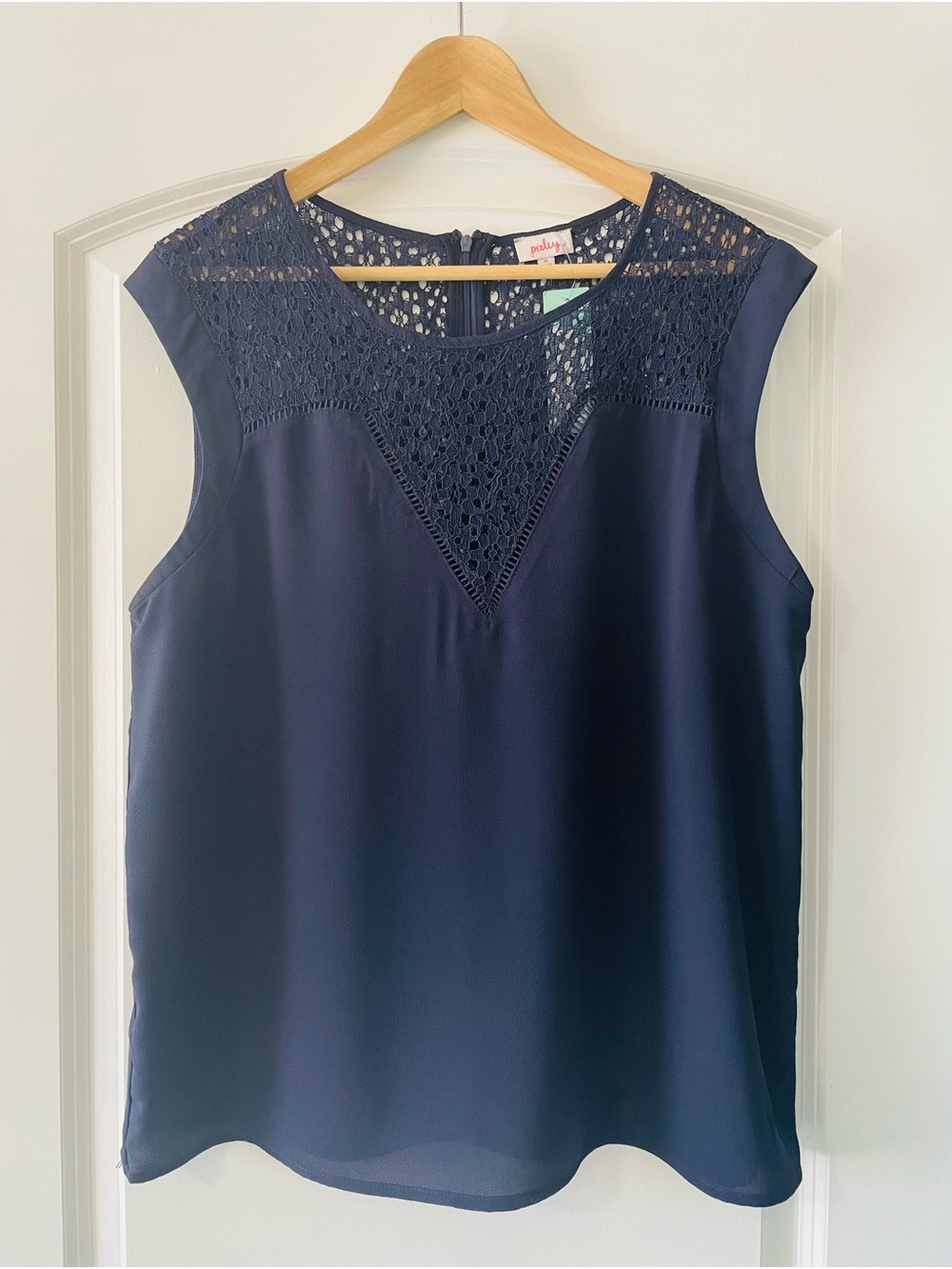 Pixley Navy Dardie Lace Inset Blouse in Size XL NWT
